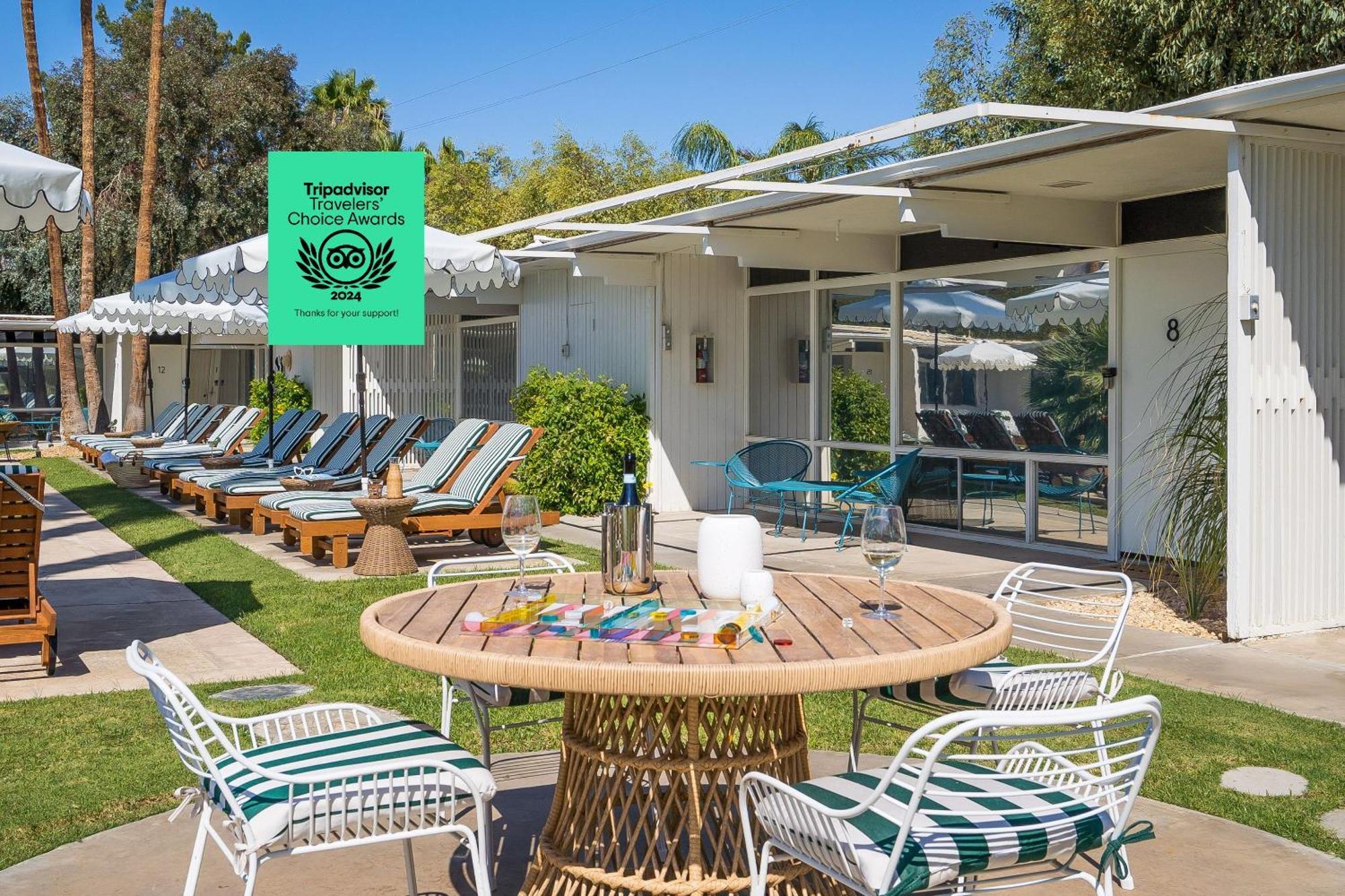 Monkey Tree Hotel By Avantstay Stylish Hotel In Palm Springs W Pool エクステリア 写真